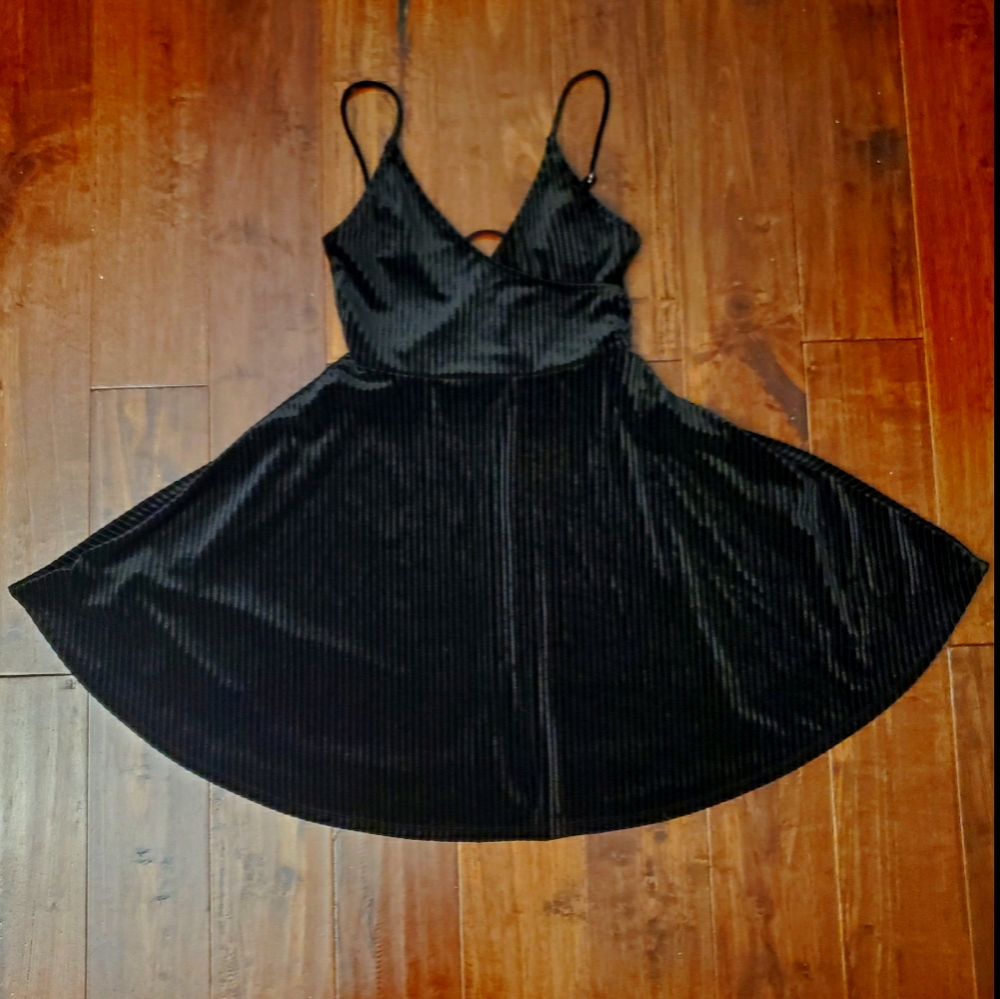 Stappy Black Flare Dress